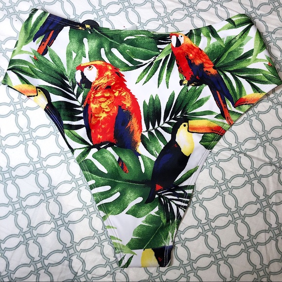 BRAND NEW F21 BATHING SUIT BOTTOMS - Picture 2 of 4